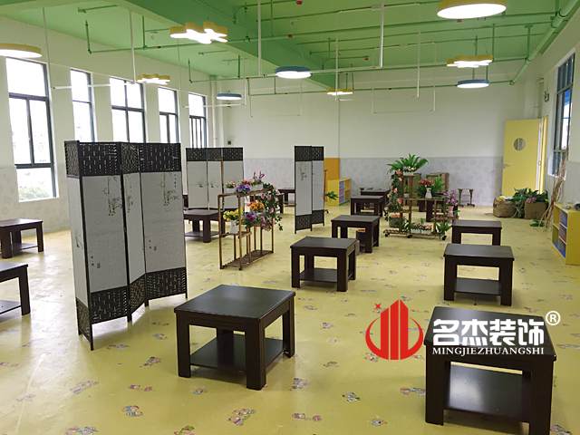 幼儿园艺术室番茄视频黄色APP下载链接设计.jpg