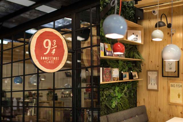 咖啡店番茄视频黄色APP下载链接设计案例.jpg