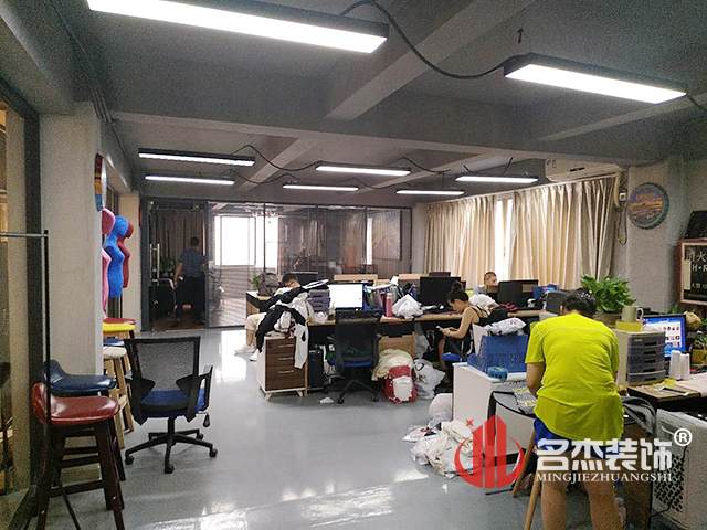 办公室番茄视频黄色APP下载链接.jpg