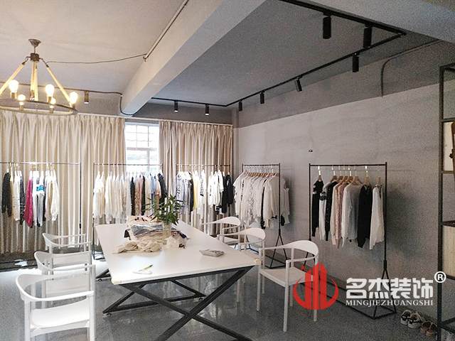 服装办公室番茄视频黄色APP下载链接完工照.jpg