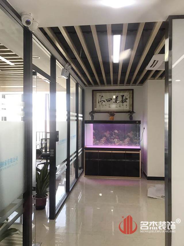 办公室番茄视频黄色APP下载链接设计.jpg