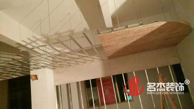 办公室番茄视频黄色APP下载链接现场.jpg