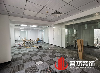 锐星科技办公室番茄视频黄色APP下载链接项目紧张进行中